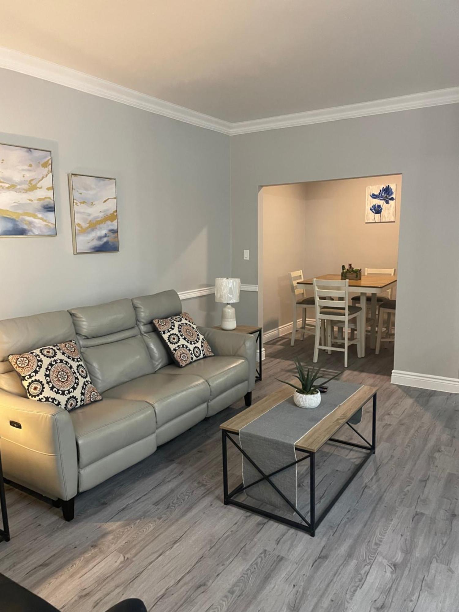 Huge One Bedroom With 2 Queen Size Beds Houston Exterior photo